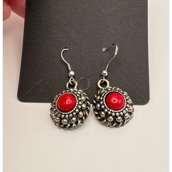 Vintage Silver Tone Red Dangle Earrings Faux Stone Ornate Frame Retro Elegant - Picture 6 of 6